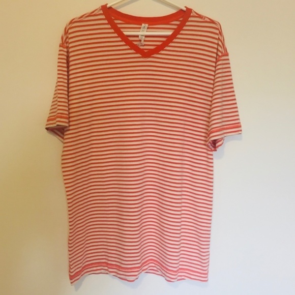 lululemon athletica Other - Lululemon 5 Year Basic V T-Shirt